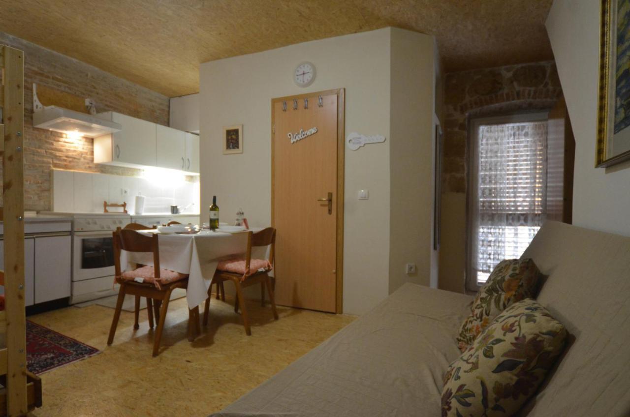 Studio Apartment La Maison de Catherine Rovinj Extérieur photo