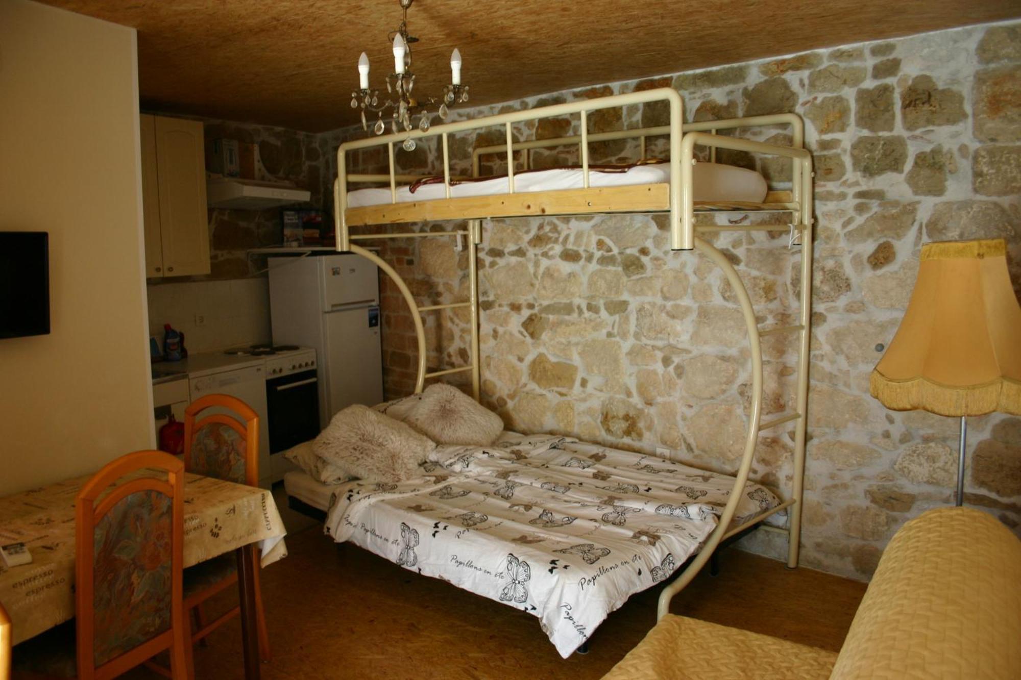 Studio Apartment La Maison de Catherine Rovinj Extérieur photo